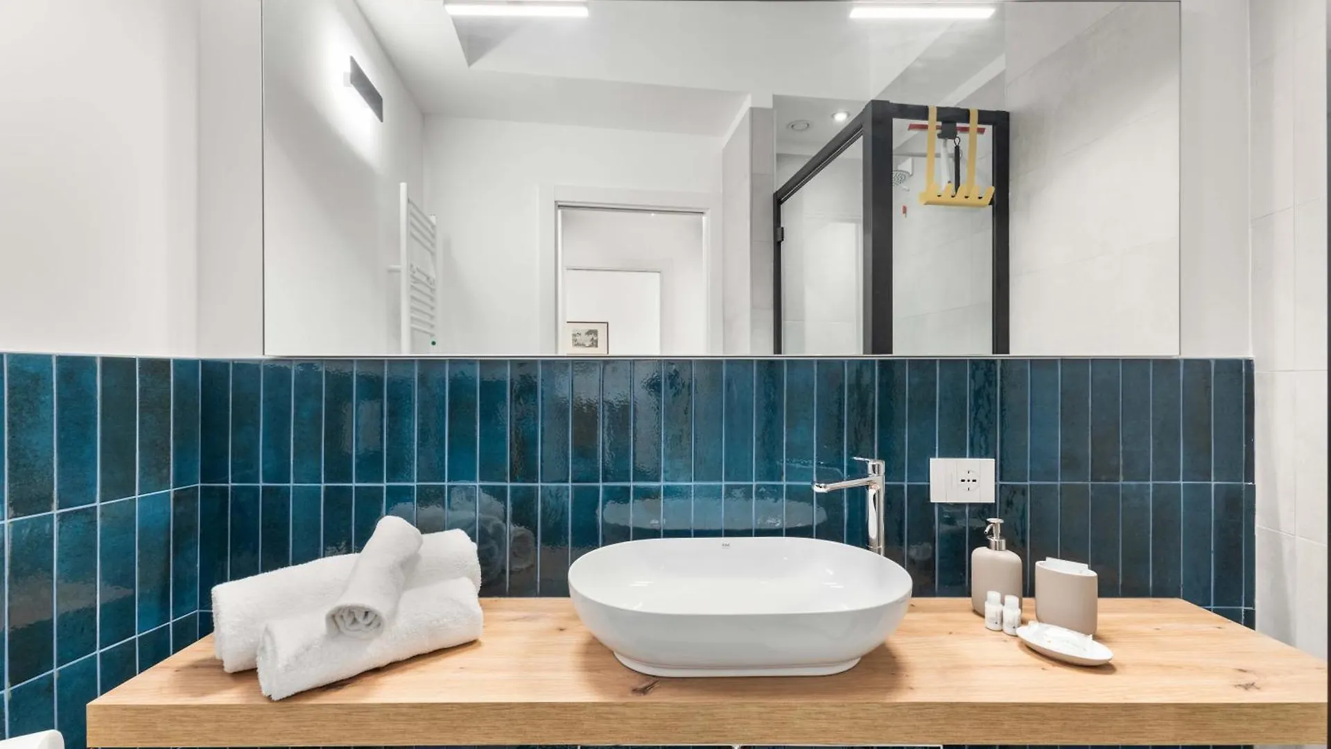 Vivimihome - Navigli Design Loft With Terrace Milan Apartment