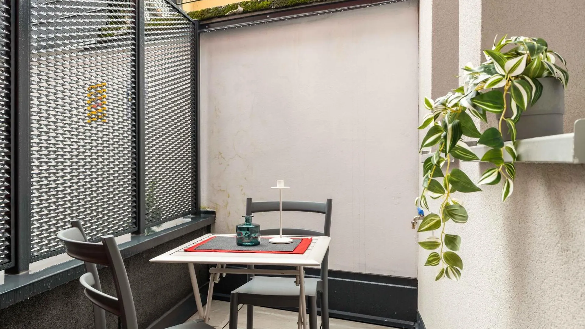 Apartment Vivimihome - Navigli Design Loft With Terrace Milan