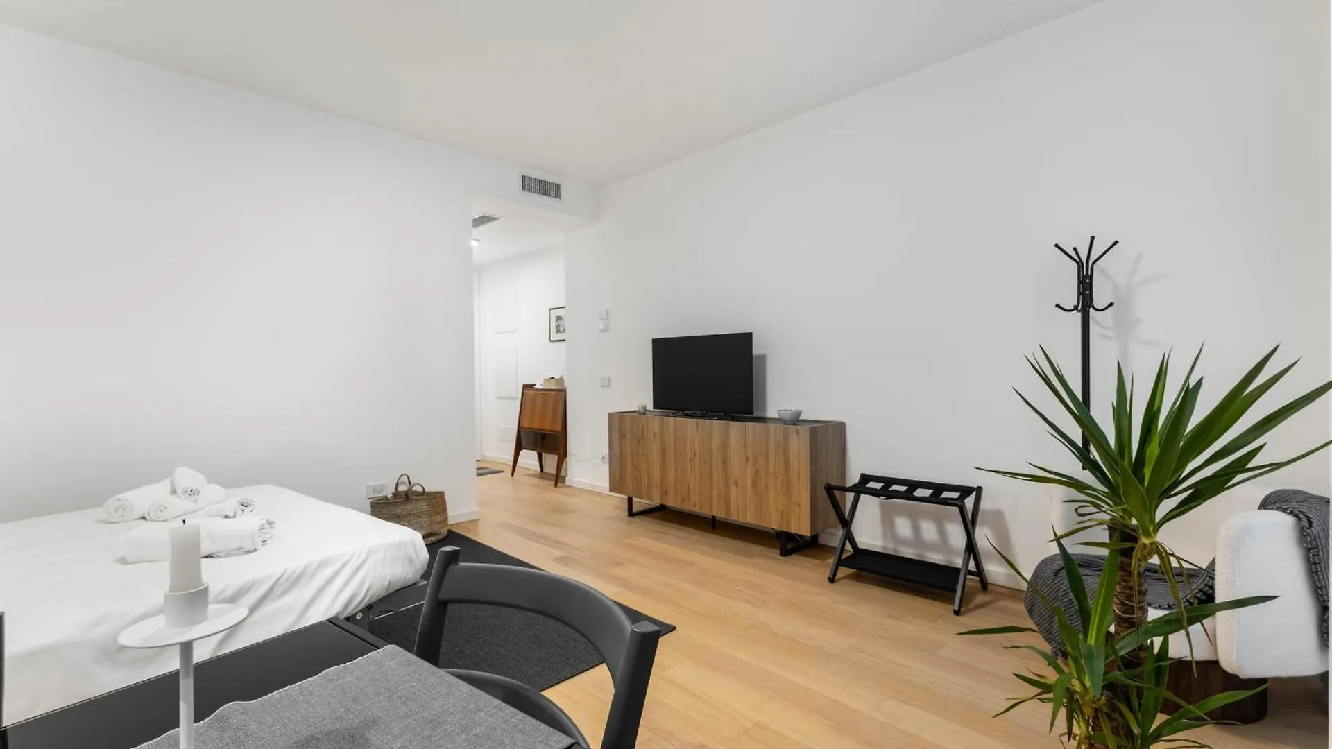 Vivimihome - Navigli Design Loft With Terrace Milan Apartment